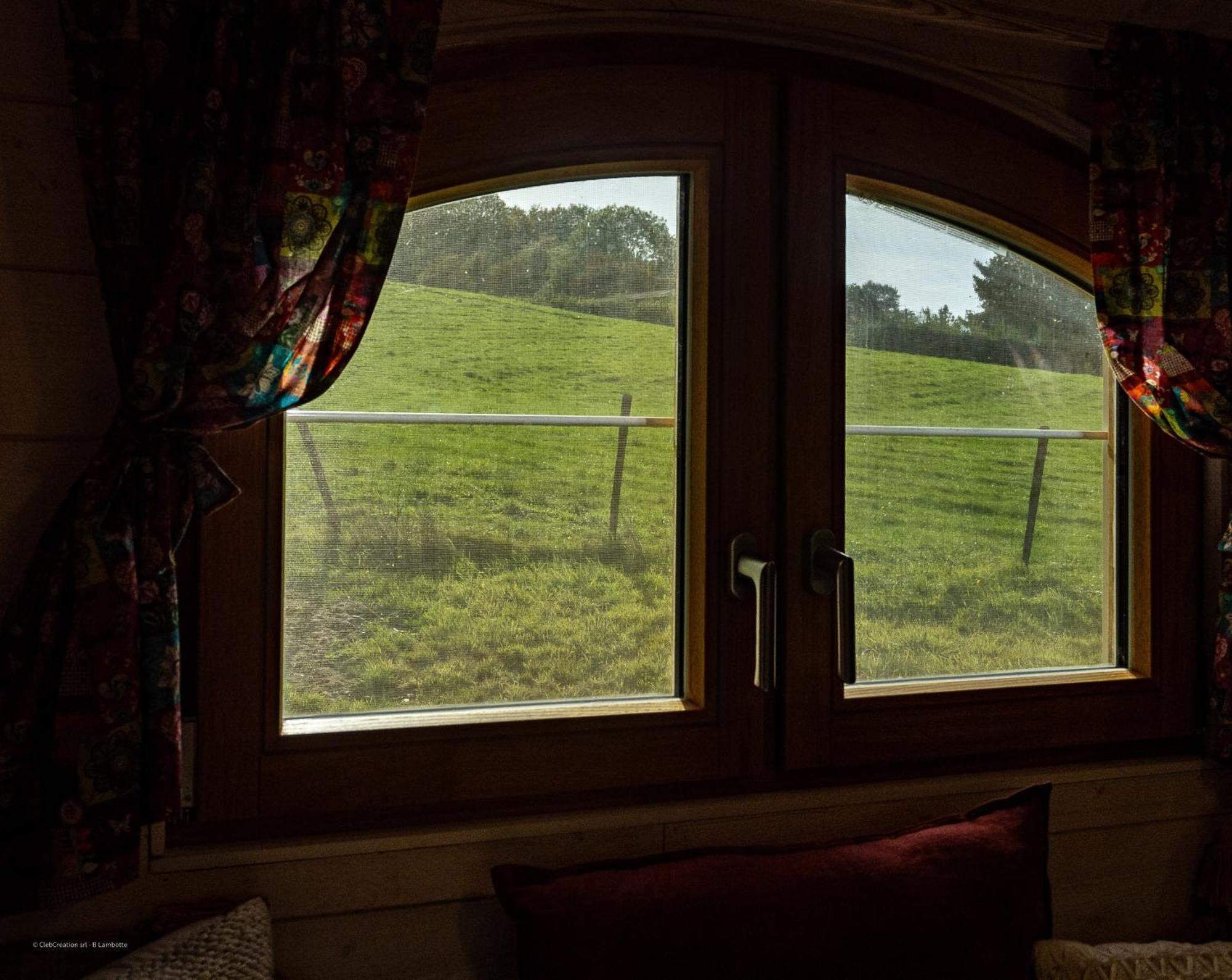 La Tiny House De La Bergerie Villa Lierneux Ngoại thất bức ảnh